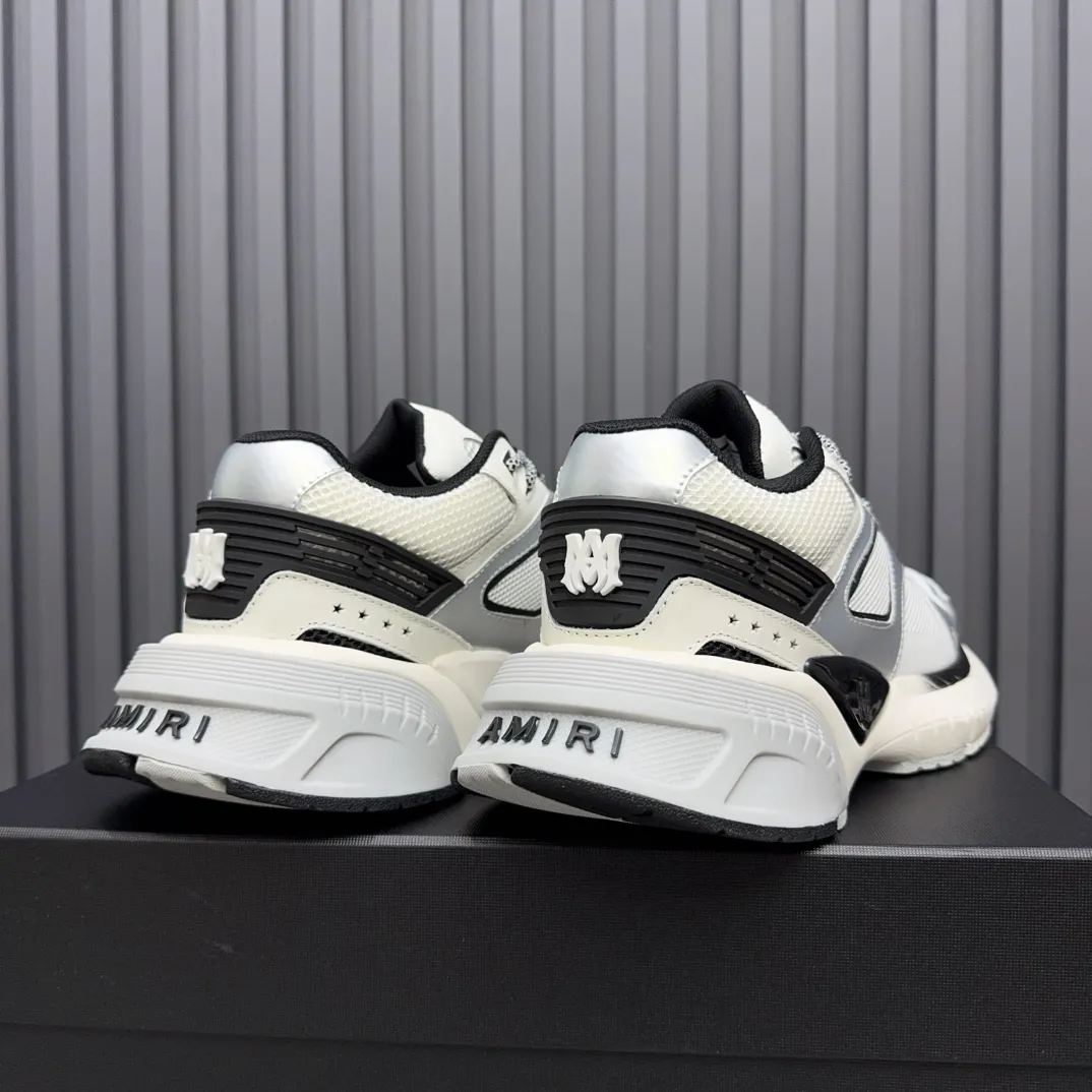 [AMIRI Amir] P: 760💰Size for couples: Female 35-40; Male 39-44; (Customized at 45.46) AMIRI Amir New Autumn and Winter Products New Autumn Latest Catwalk Couple Color Block Bread Casual Sports Shoes Series 〰 Casual fashion style full of details New generation of bone shoes popular classic upgrades Super comfortable and super popular! AUTRY is an exclusive version of AUTRY couple casual shoes from a high street brand in Los Angeles. Many celebrity Internet celebrities have the same style. Chinese new rapper Xiaobai Gali, Wang Yibo, Yang Mi and other Internet celebrity bloggers are competing for their feet. The three-dimensional molded metal logo on the side of the AJ1 shoe is on par with Nike's popular Fog. The heroic value instantly has a bit of punk rock flavor, all showing fashion sense and street style... ▪ Upper: original custom-made cowhide + original custom-made breathable mesh ▪Inner lining: original customized breathable mesh ▪Outsole: original molded two-color TPU rubber combination outsole.